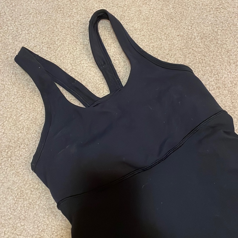 Lululemon black tank